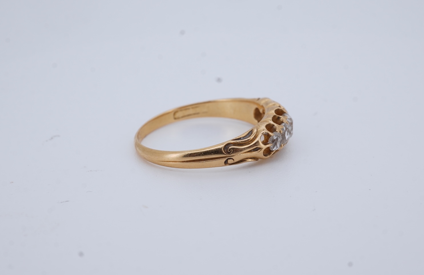 A five-stone diamond ring, late 19th century